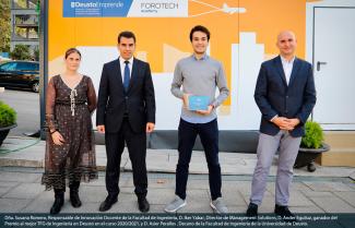 Premio al mejor TFG de Ingeniería en Deusto en el curso 2020/2021 Premio al mejor TFG de Ingeniería en Deusto en el curso 2020/2021